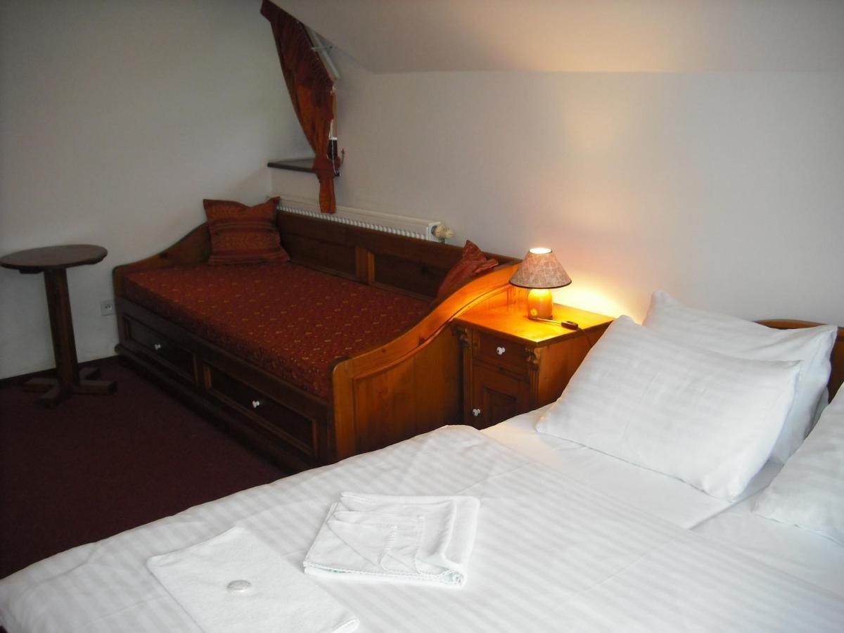 Sport Hotel Pomi Гаррахов Экстерьер фото