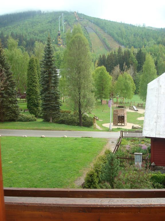 Sport Hotel Pomi Гаррахов Экстерьер фото